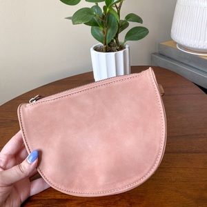 Universal Thread Belt Bag